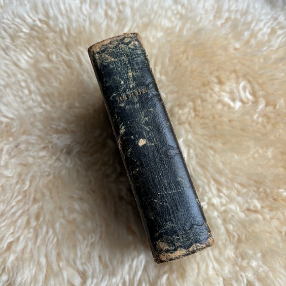 Antique 1816 Scottish Bible - Picture 10 of 14